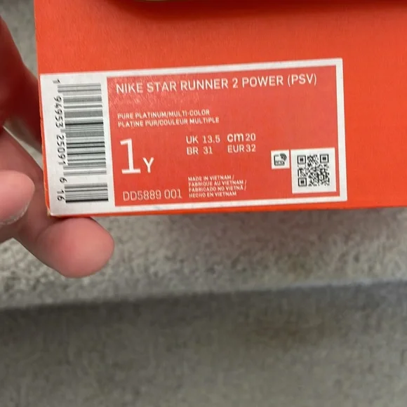 Nike star runner 2 power sz 1y new
